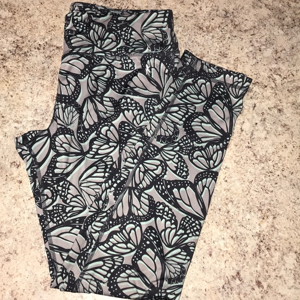 Butterfly patterned leggings